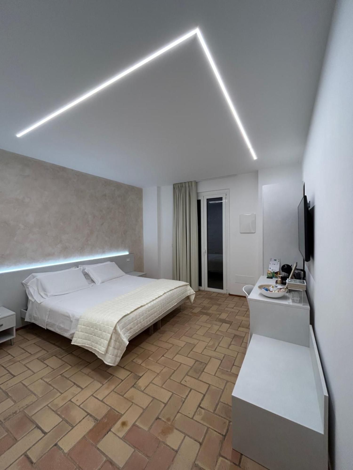 La Dependance Luxury Rooms Francavilla Al Mare Ngoại thất bức ảnh